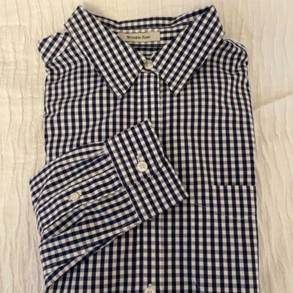 LL Bean Womans Button Down in Navy Gingham Size XS